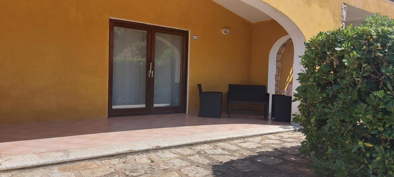 Aparthotel Domus Liscia Di Vacca Exterior foto