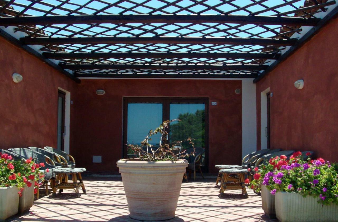Aparthotel Domus Liscia Di Vacca Exterior foto